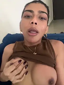 Mayra_xx's Live XXX Chat