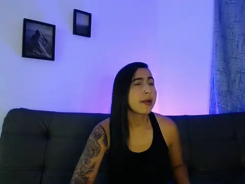Show de mariana_aria na webcam
