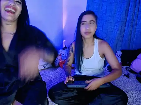 mariana_aria's Webcam Show