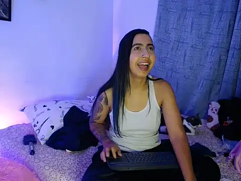 Show modela mariana_aria na web-kameri