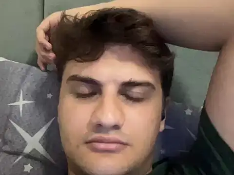 عرض كام hazel_boy