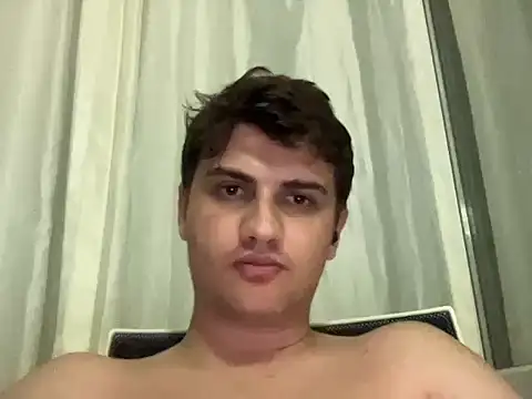 hazel_boy Adlı Modelin Web Kamerası Şovu