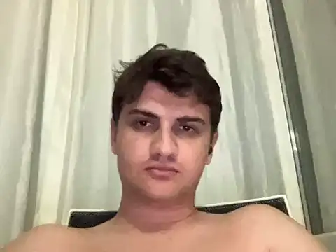 عرض كام hazel_boy