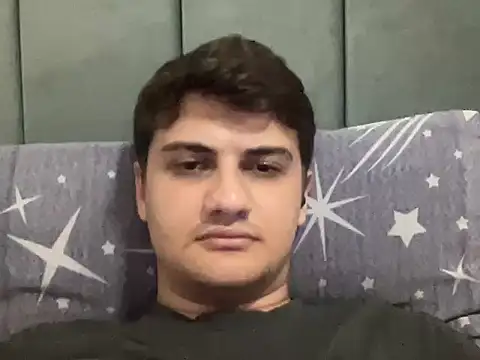 عرض كام hazel_boy
