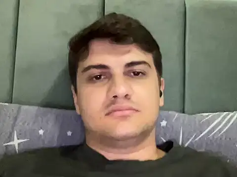 عرض كام hazel_boy