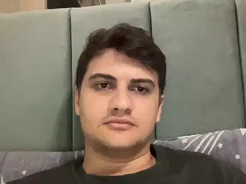 عرض كام hazel_boy
