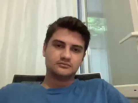 عرض كام hazel_boy