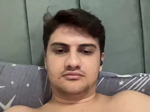 عرض كام hazel_boy
