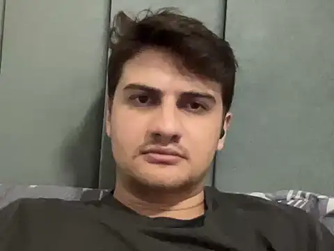 عرض كام hazel_boy