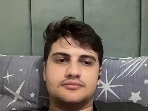 عرض كام hazel_boy