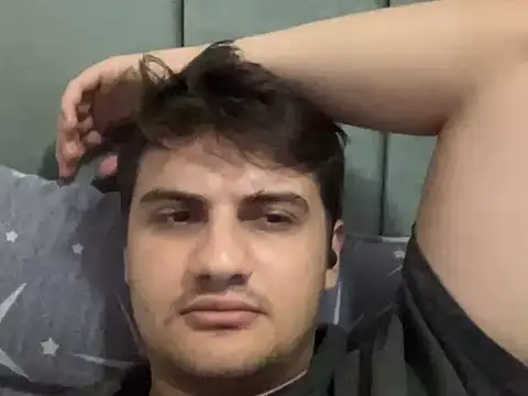 hazel_boy Adlı Modelin Web Kamerası Şovu