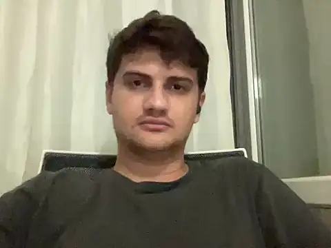 hazel_boy Adlı Modelin Web Kamerası Şovu