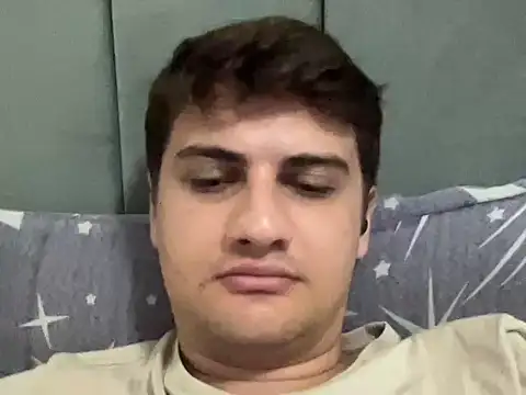 عرض كام hazel_boy