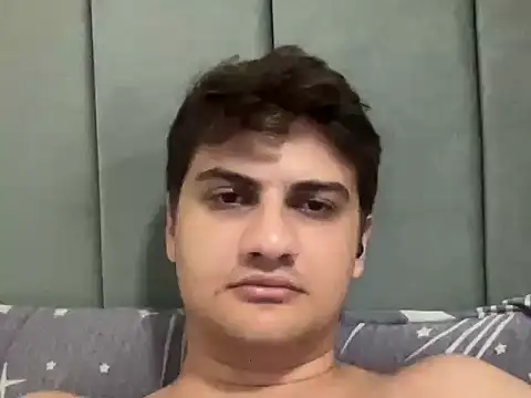 عرض كام hazel_boy