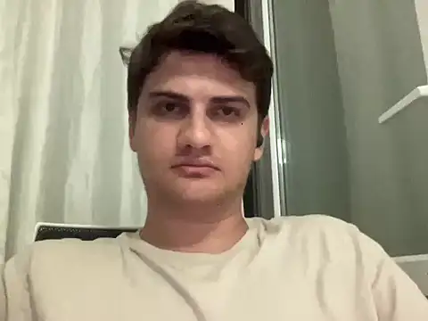 عرض كام hazel_boy