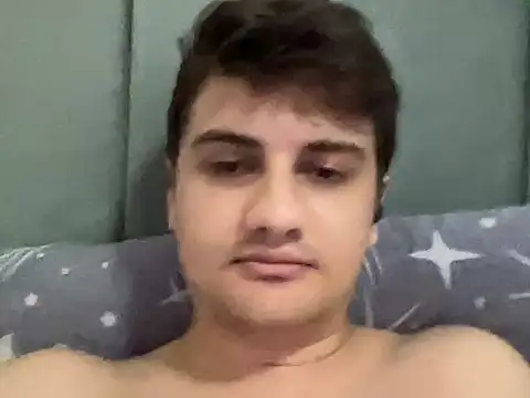 hazel_boy Adlı Modelin Web Kamerası Şovu