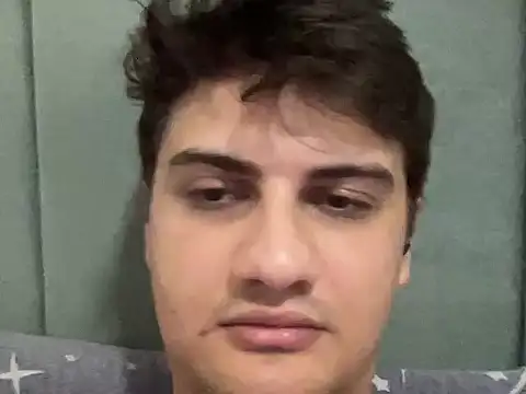 hazel_boy webcam show