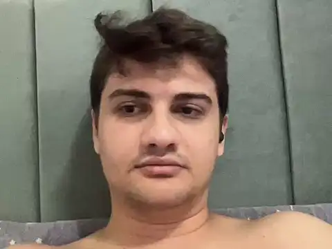 عرض كام hazel_boy