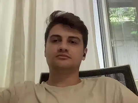 عرض كام hazel_boy