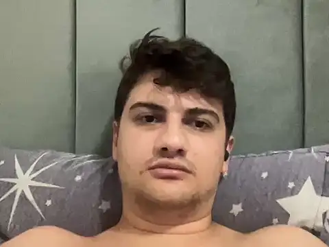 عرض كام hazel_boy