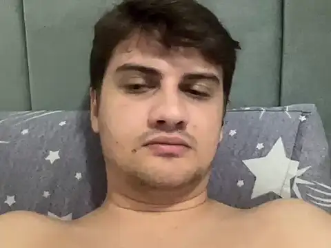 عرض كام hazel_boy