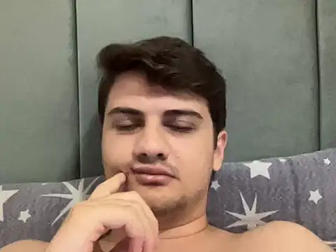 hazel_boy Webcam-Show