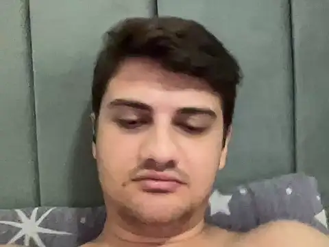 hazel_boyn Webbikameraesitys