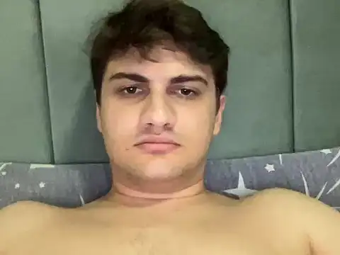 عرض كام hazel_boy