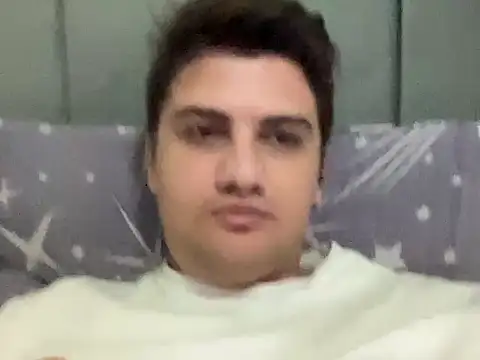 عرض كام hazel_boy