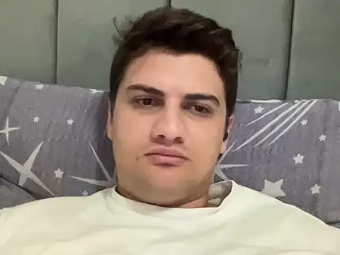 عرض كام hazel_boy