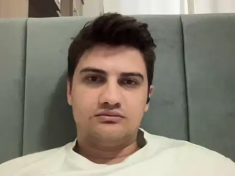 hazel_boy Adlı Modelin Web Kamerası Şovu