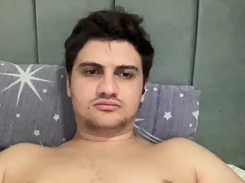 hazel_boy Adlı Modelin Web Kamerası Şovu