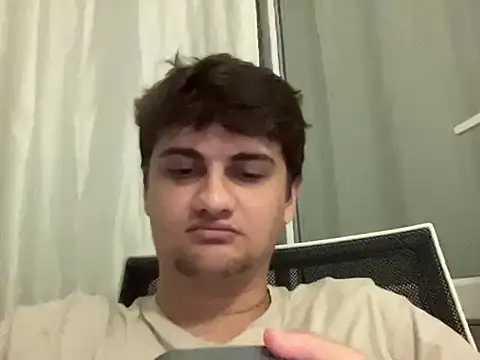 hazel_boy webcam show