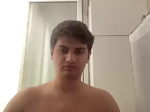 عرض كام hazel_boy