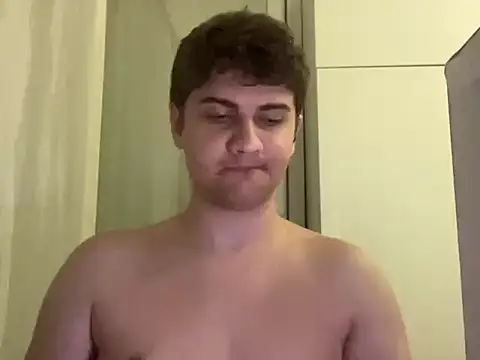 عرض كام hazel_boy