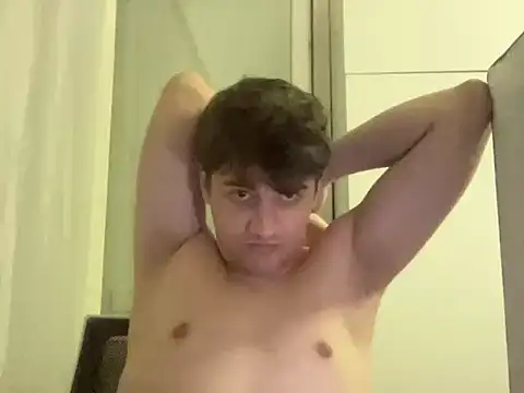 عرض كام hazel_boy