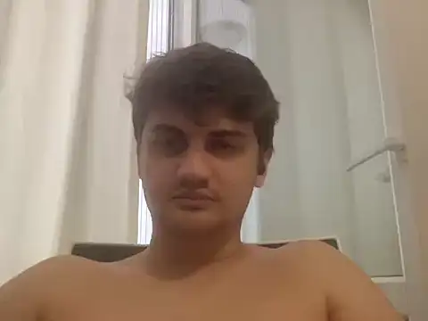hazel_boy Adlı Modelin Web Kamerası Şovu