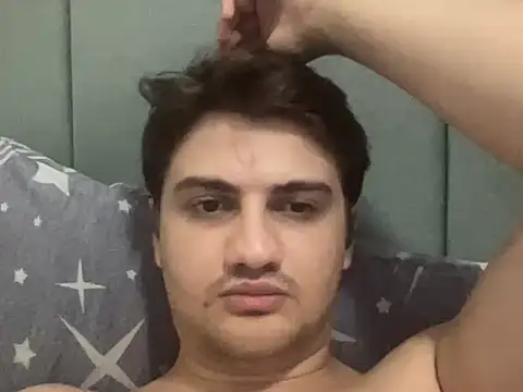 hazel_boy Show Webcam