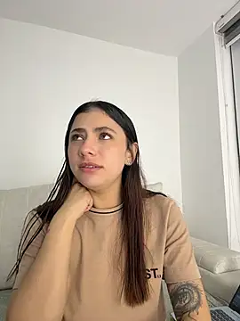 EmilyCxx's Live XXX Chat