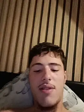 denysio89 Show Webcam