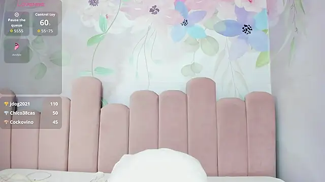 Sala de chat ao vivo de Miabloom19_