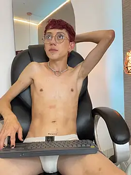 SweetDareX Webcam Show