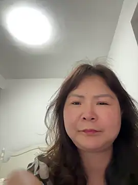 linda51863 网络视讯表演