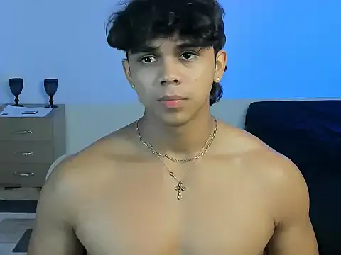 noahprada – webcam-show