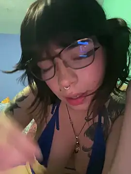 BabySixxxx – Live XXX-chat