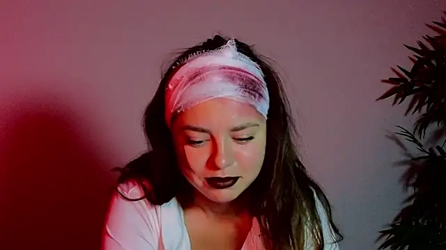 MilaTau – webcam-show