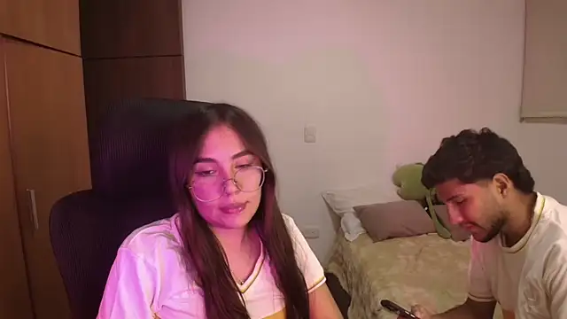 عرض كام abbyyandmaxx