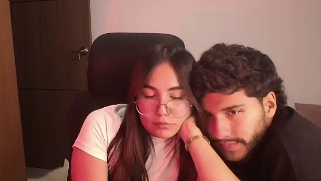 abbyyandmaxx's Webcam Show
