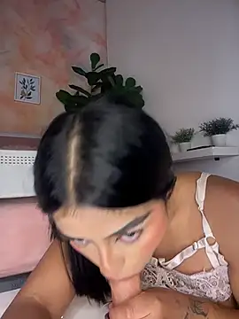 EvasBlazeXXX's Webcam Show