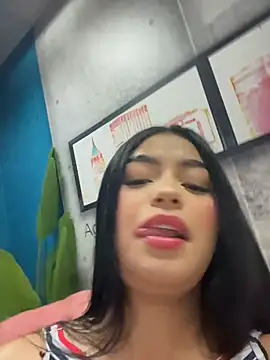EvasBlazeXXX's Webcam Show